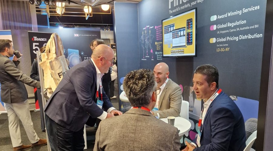 AI基础设施融资潮涌动！私人信贷市场迎来里程碑时刻